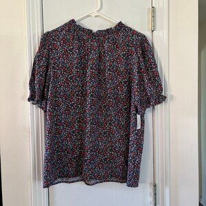 Amazon Essentials Top